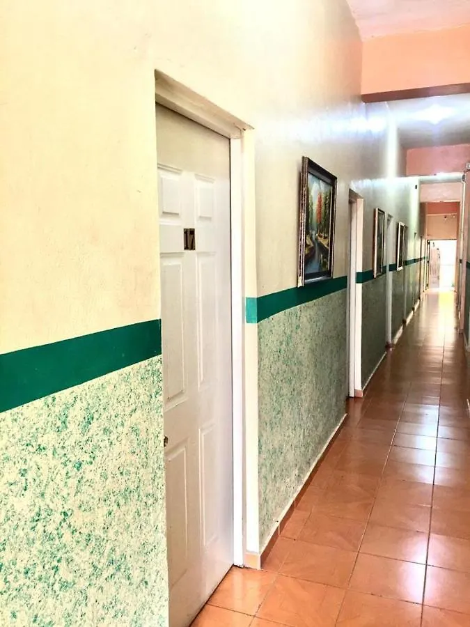 ** Hotel cápsula Hotel Verano Azul Santo Domingo República Dominicana